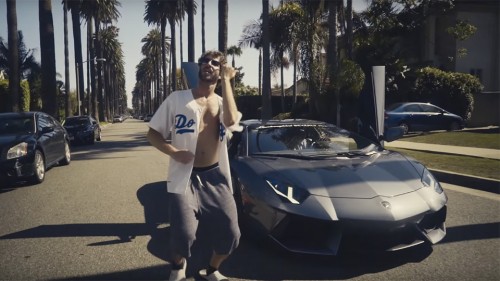 lil-dicky-save-dat-money-music-video-1